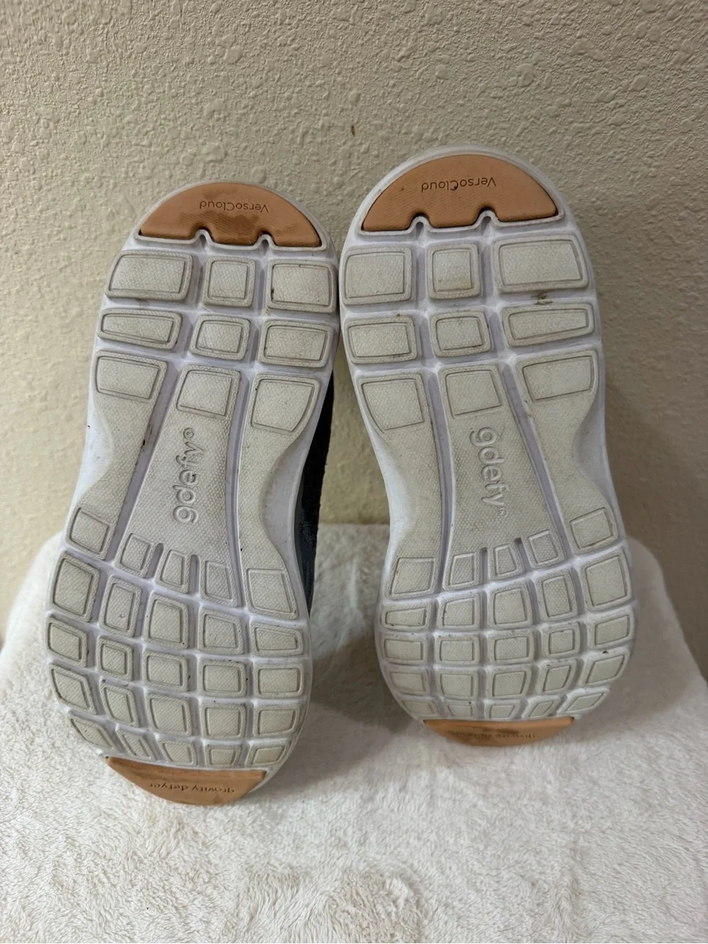 G-Defy XLR8 Running Shoes